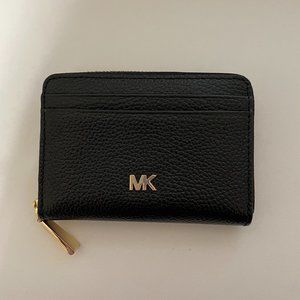 Michael Kors Zip Around Card Case